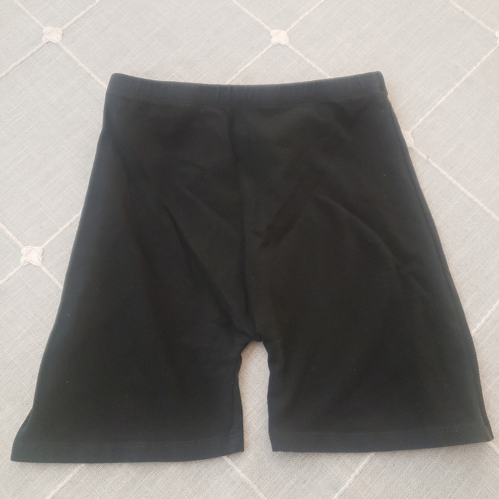 Brandy Melville biker shorts